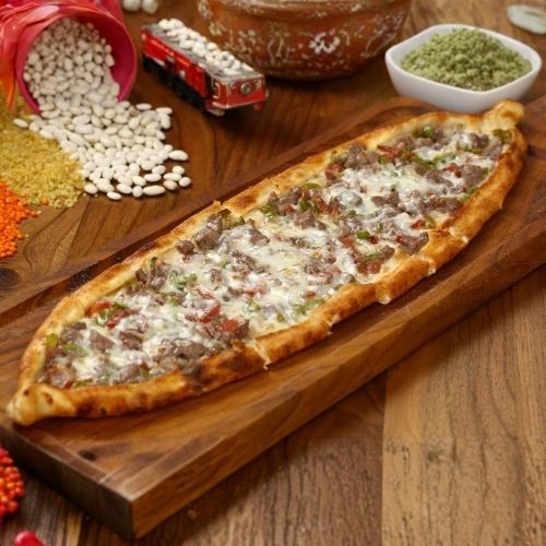 Kuşbaşı Kaşarlı Pide
